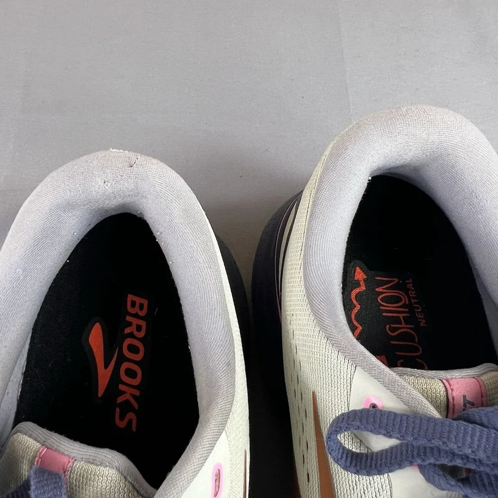 Brooks Ghost 15 Women's Size 9.5B Running Shoes Comfort 1203801B492
